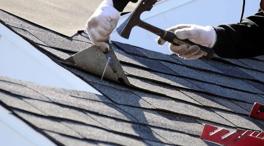 Expert Emergency Roof Repairs services in Huntley, IL